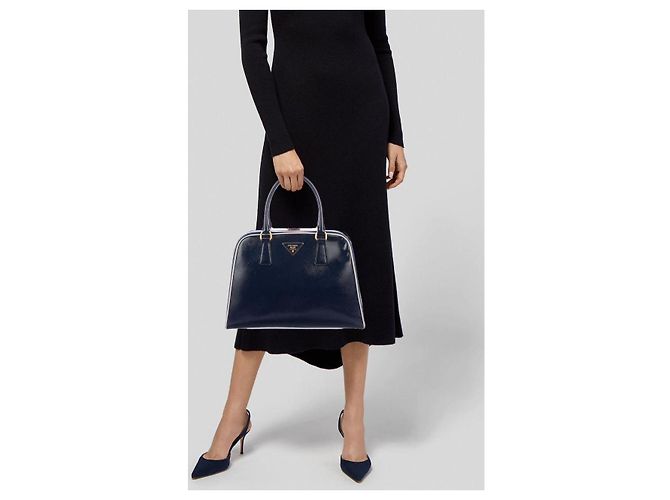 Borsa Pyramid in Vernice Saffiano Prada Blu Navy - vista 14