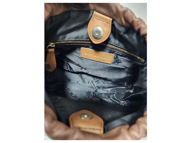 Borsa a tracolla in pelle Burberry con cordoncino marrone - vista 13