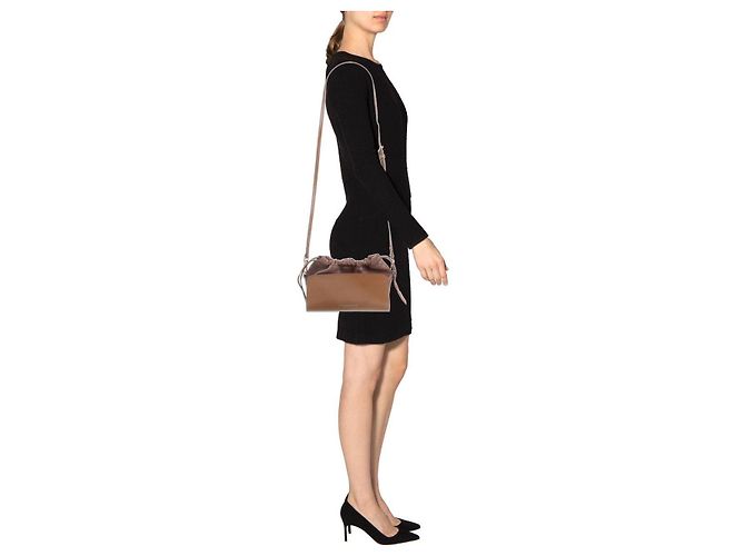 Borsa a tracolla in pelle Burberry con cordoncino marrone - vista 15