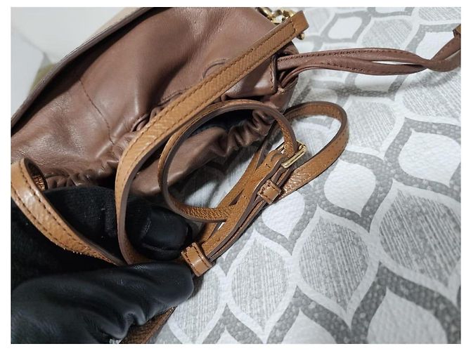 Borsa a tracolla in pelle Burberry con cordoncino marrone - vista 9