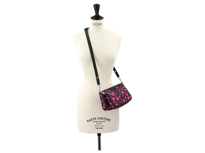 Louis Vuitton LV x YK Monogram Empreinte Multi Pochette Accessori Nero Fuschia Monogramma - vista 9