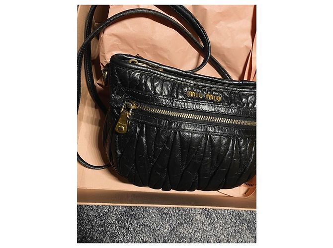 Borsa a Spalla Matelassé Miu Miu Nero - vista 3