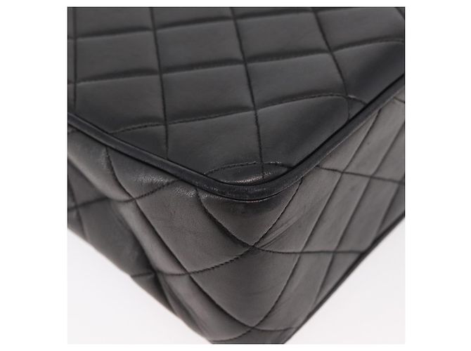CHANEL Borsa a Spalla Matelassé in Pelle di Agnello Nera Oro CC Auth 175090SAV Nero D'oro - vista 16