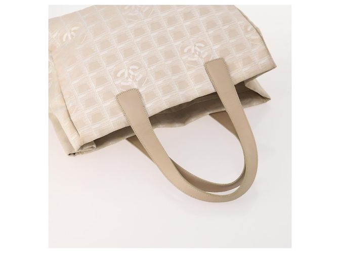 CHANEL Nuova Linea da Viaggio Borsa Tote Nylon 2 Set Beige CC Auth ti3894 - vista 5
