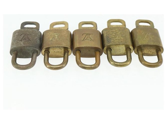 LOUIS VUITTON Set di 10 Lucchetti in Metallo Dorato LV Auth 167225 D'oro - vista 7