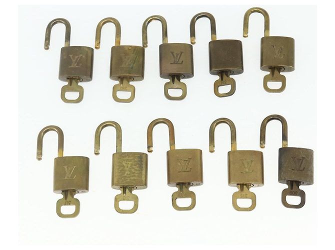 LOUIS VUITTON Set di 10 Lucchetti in Metallo Dorato LV Auth 167225 D'oro - vista 8