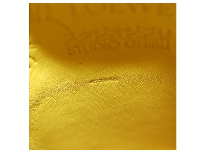 LOEWE - Borsa Totoro Medium Gate Pocket in pelle gialla Auth 167254SM di Studio Ghibli Giallo - vista 11