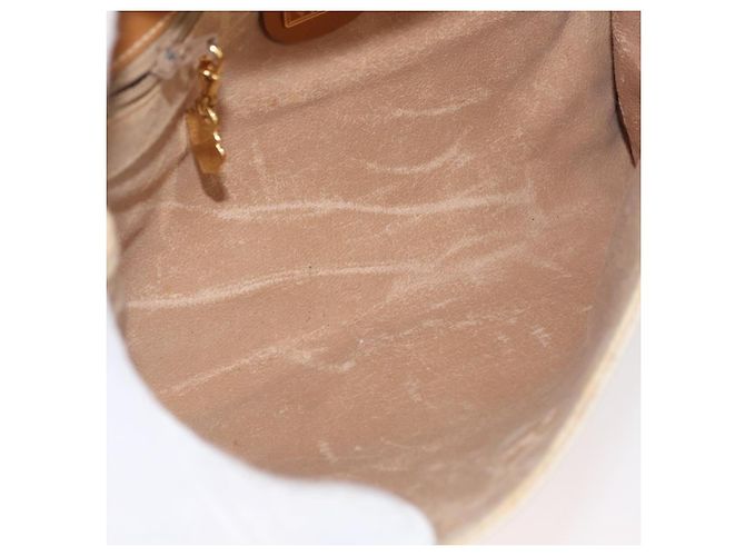 Gucci Borsa a Spalla Micro GG Supreme in PVC Avorio Oro 004 14 1923 Auth 176849 D'oro Crudo - vista 11