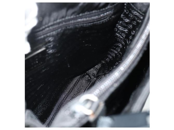 PRADA Borsa a mano con catena in nylon nero Auth 176700 - vista 18