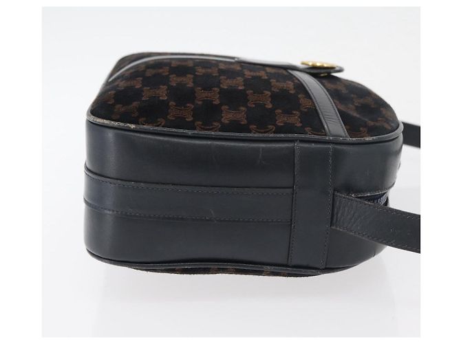 Céline Borsa a Spalla in Tela Macadam Medallion CELINE Nero Oro Auth 176882 D'oro - vista 3