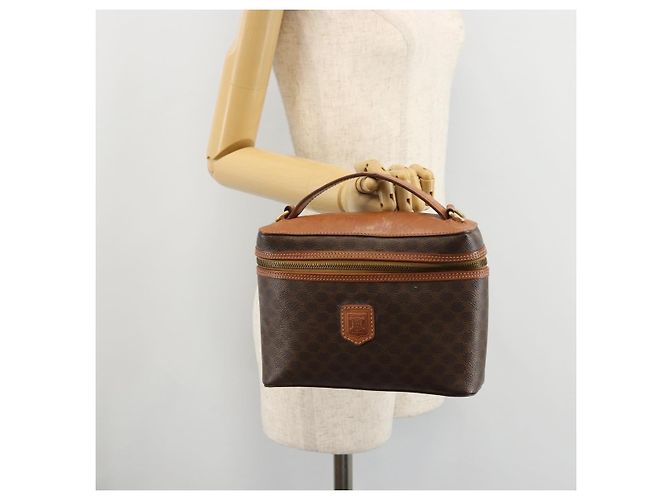 Céline Borsa a mano Vanity in tela Macadam CELINE in pelle PVC marrone e oro Auth ep14305 D'oro - vista 21