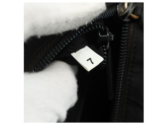 Borsa Tote Prada in nylon nero Auth 176646 - vista 12
