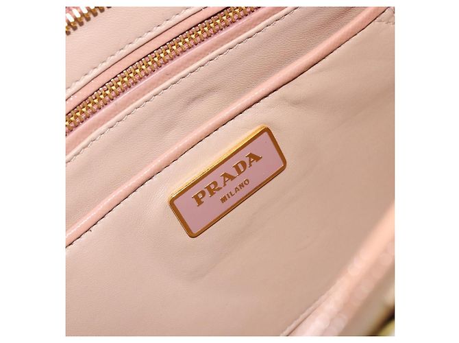 Borsa a spalla PRADA in pelle verniciata rosa oro Auth am11436 D'oro - vista 21
