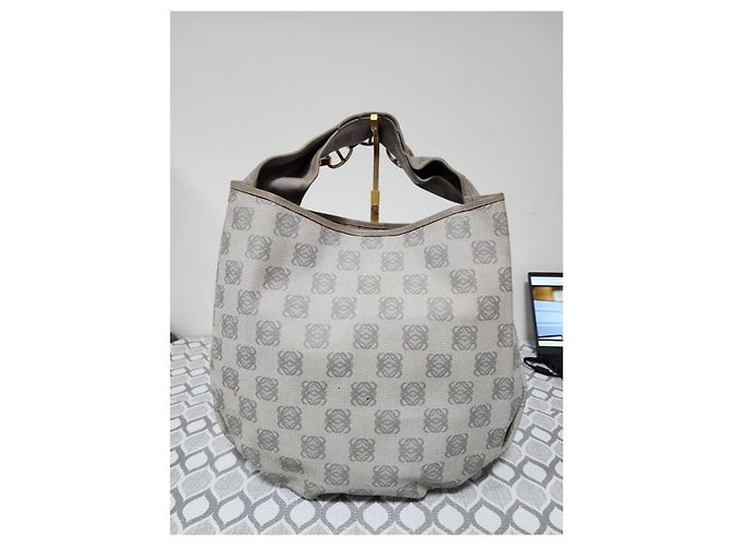 Loewe Bounce Vintage Leder Schultertasche Grau - Ansicht 10