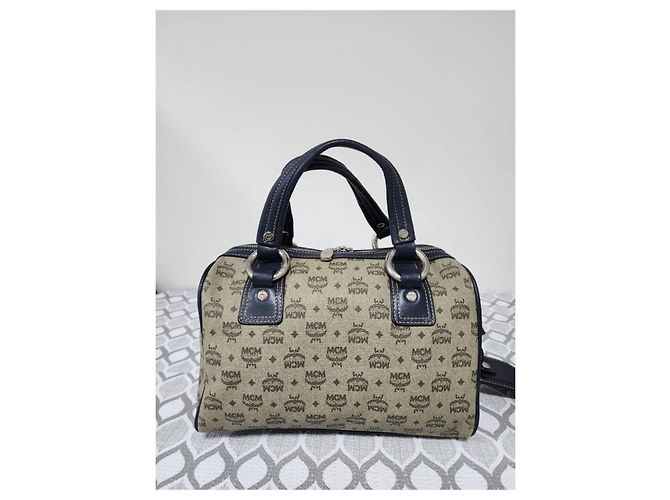 Borsa a Spalla in Pelle PVC MCM con Tasca Nera/Grigia Nero Grigio - vista 3