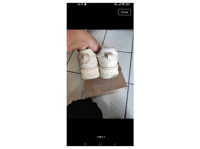 Chanel Weiße Ledersneaker - Ansicht 9