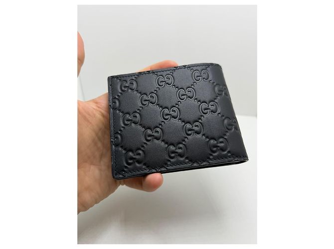 Gucci GG Emblem Wallet in Black Leather - view 2