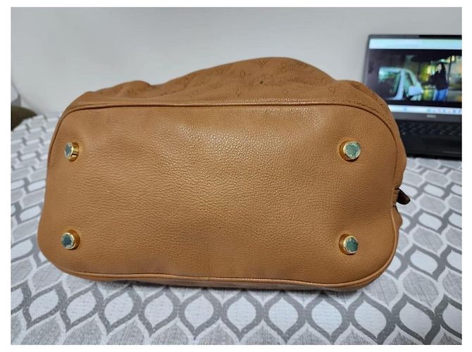 LOUIS VUITTON Borsa Hobo Mahina L Marrone - vue 4