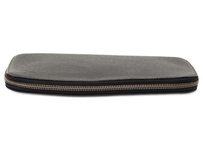 Louis Vuitton Schwarzer Taiga Atoll Organizer - Ansicht 3