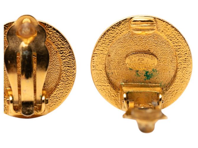 Orecchini rotondi a clip in oro placcato Chanel Coco Profile D'oro - vista 3