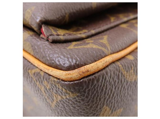 Louis Vuitton Borsa Viva Cite PM Monogramma Marrone - vista 13