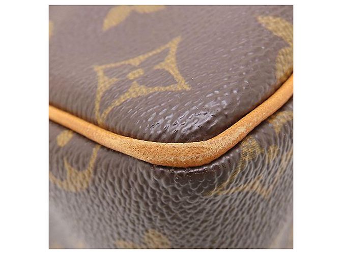 Louis Vuitton Borsa Viva Cite PM Monogramma Marrone - vista 18