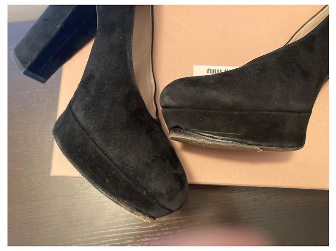 Décolleté Miu Miu in pelle scamosciata nera Nero - vista 5