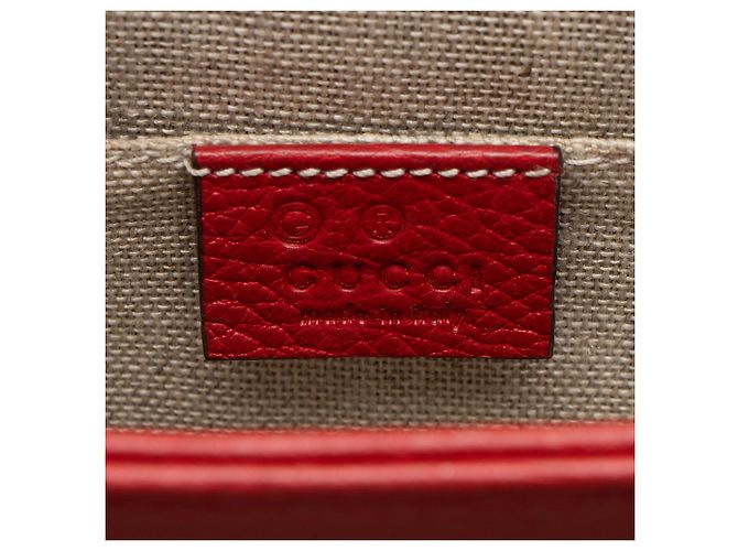 Sac à épaule petit en cuir de veau grainé avec G entrelacé de Gucci Rouge - vue 8