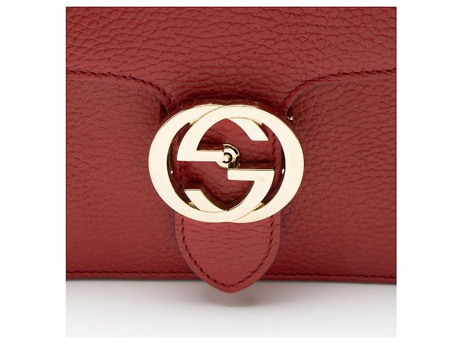 Sac à épaule petit en cuir de veau grainé avec G entrelacé de Gucci Rouge - vue 9