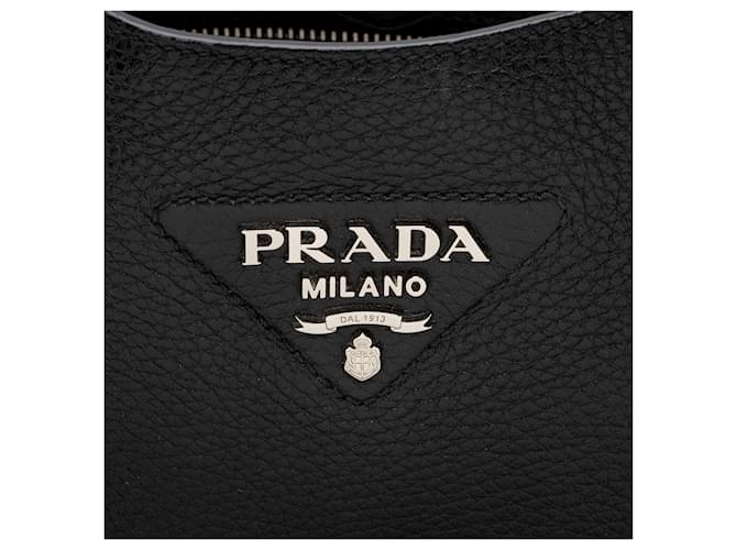 Prada Vitello Daino Logo Medium Soft Hobo Nero - vista 8