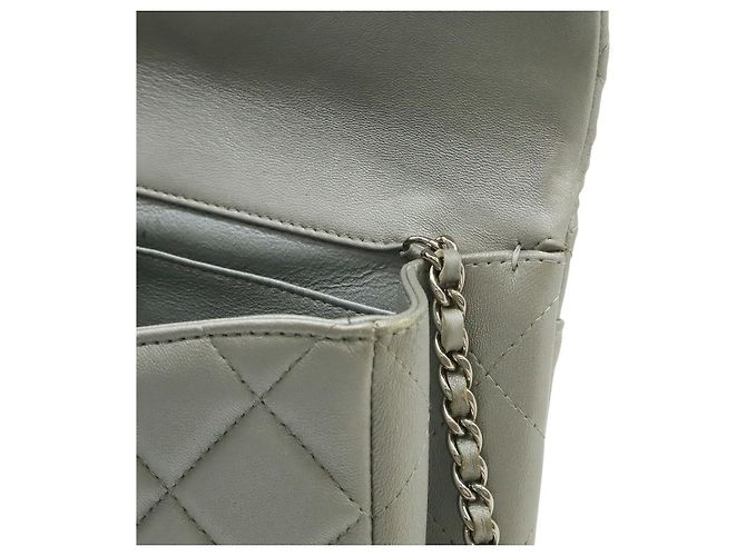 Borsa a catena in pelle Matelassé Coco Mark di Chanel Argento Metallico - vista 7