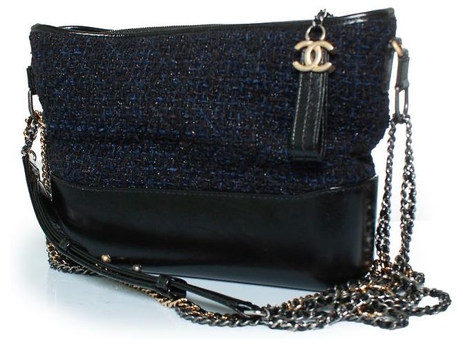 Chanel, Medium Gabrielle borsa a tracolla in tweed Multicolore - vista 2