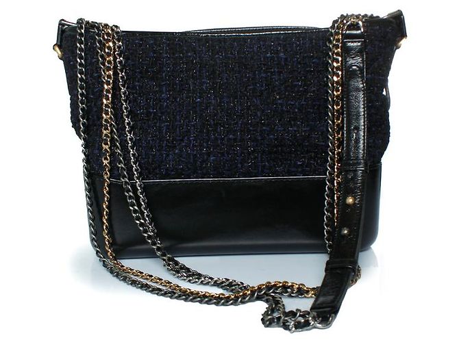 Chanel, Medium Gabrielle borsa a tracolla in tweed Multicolore - vista 3