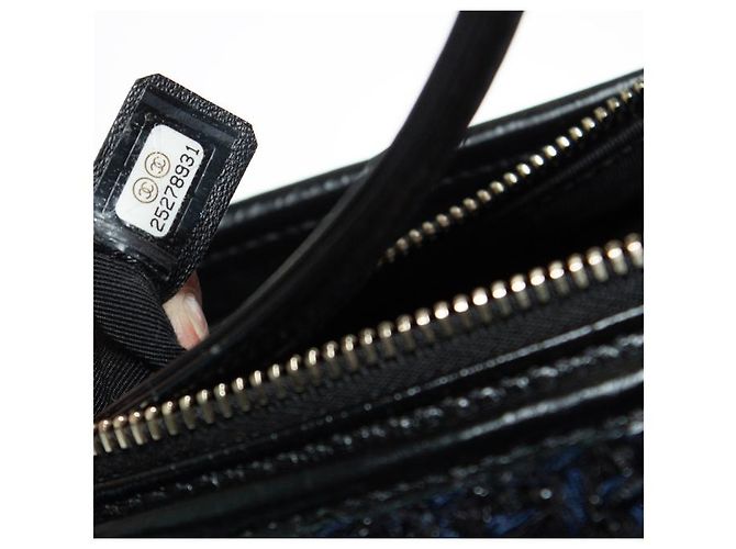 Chanel, Medium Gabrielle borsa a tracolla in tweed Multicolore - vista 6