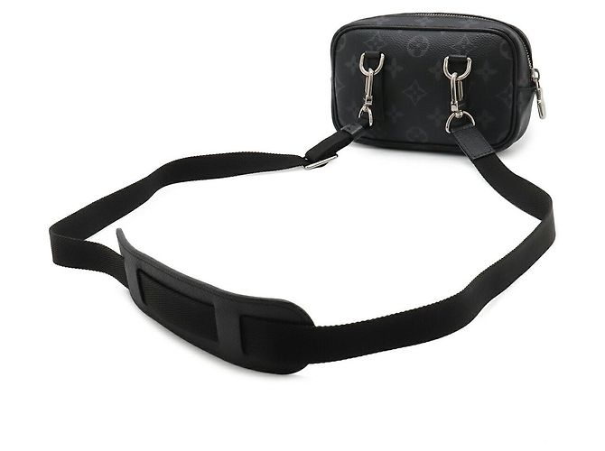 Louis Vuitton Monogram Eclipse Outdoor Pochette Schwarz - Ansicht 2