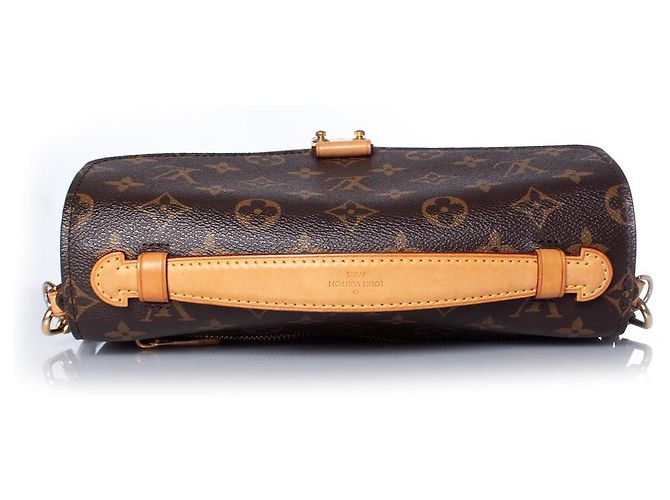 Louis Vuitton, Pochette Metis in tela monogramma - vista 4