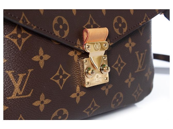 Louis Vuitton, Pochette Metis in tela monogramma - vista 7