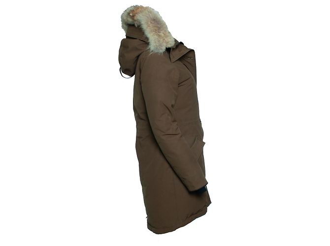 Canada Goose, parka de nailon verde con capucha de piel - vista 2