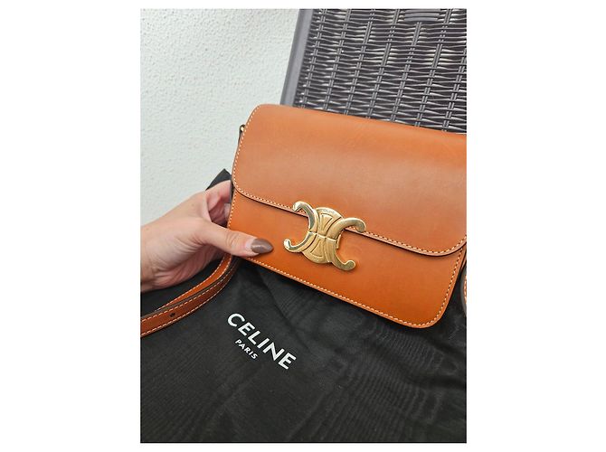 Céline Borsa Celine Triomphe Pelle Caramello Marrone - vista 7