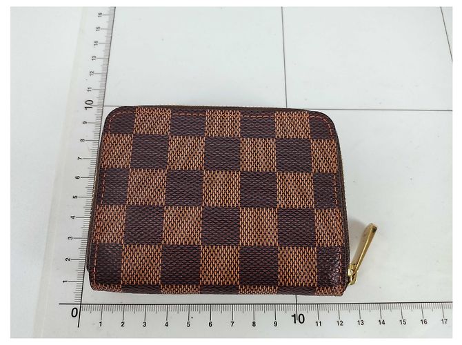 Porta-moedas Zippy com cadeado Louis Vuitton em python impresso Monogram Marrom - vista 2