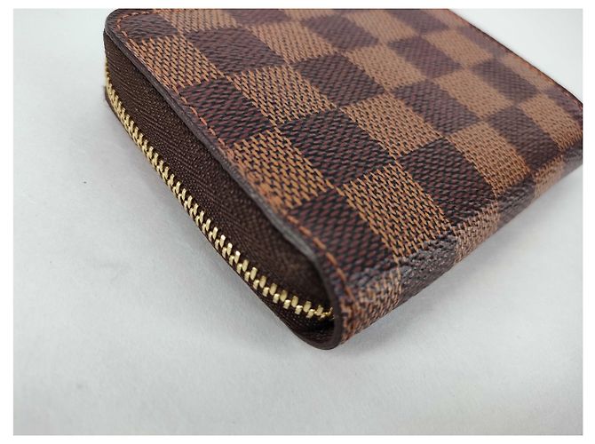 Porta-moedas Zippy com cadeado Louis Vuitton em python impresso Monogram Marrom - vista 3