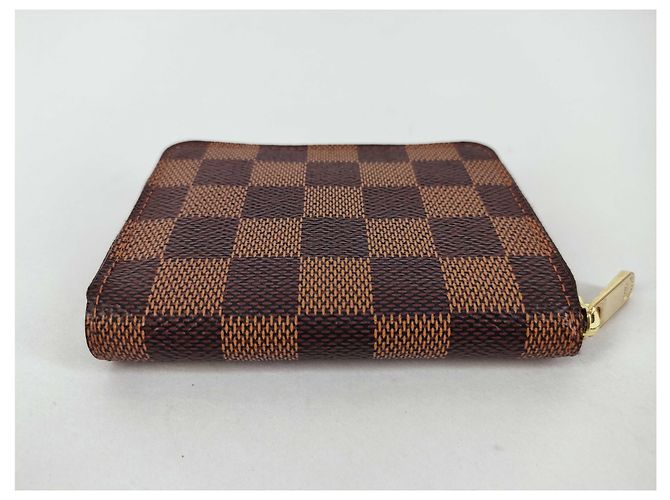 Porta-moedas Zippy com cadeado Louis Vuitton em python impresso Monogram Marrom - vista 5