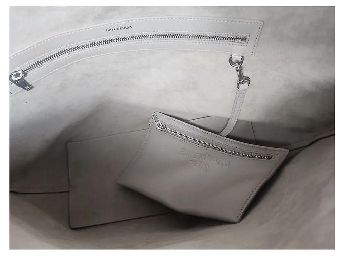 Balenciaga Borsa Mary Kate Medium in pelle beige Crudo - vista 10