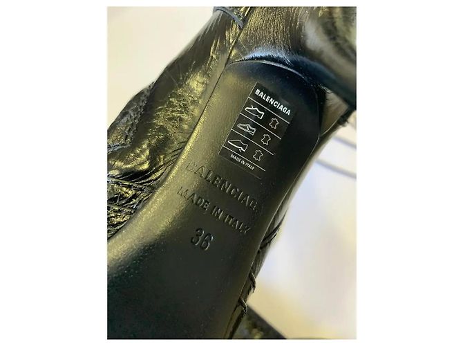 Stivali alti Balenciaga Le Cagole in pelle nera con borchie - vista 7