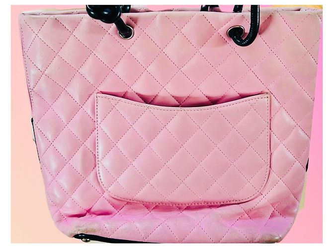Bolsa Chanel Cambon em couro acolchoado rosa - vista 2