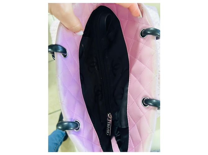 Bolsa Chanel Cambon em couro acolchoado rosa - vista 3