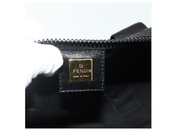 Borsa FENDI in nylon 2 in 1 nera e oro Auth bs34931 Nero D'oro - vista 17