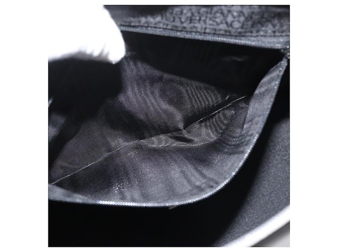 Borsa a mano in pelle Gianni Versace 2 in 1 Nera Argento Auth 177571 Nero - vista 22