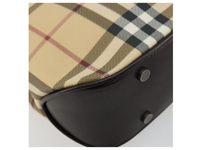 Bolso de mano de PVC cuero beige con estampado Nova Check de BURBERRY Auth BA12421 - vista 11