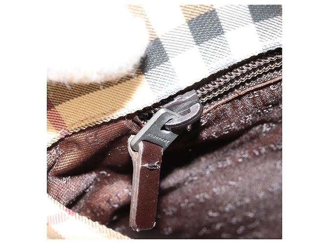 Bolso de mano de PVC cuero beige con estampado Nova Check de BURBERRY Auth BA12421 - vista 21